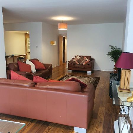 شقة غلاسغو  في Modern Apt @Tramway Theatre المظهر الخارجي الصورة